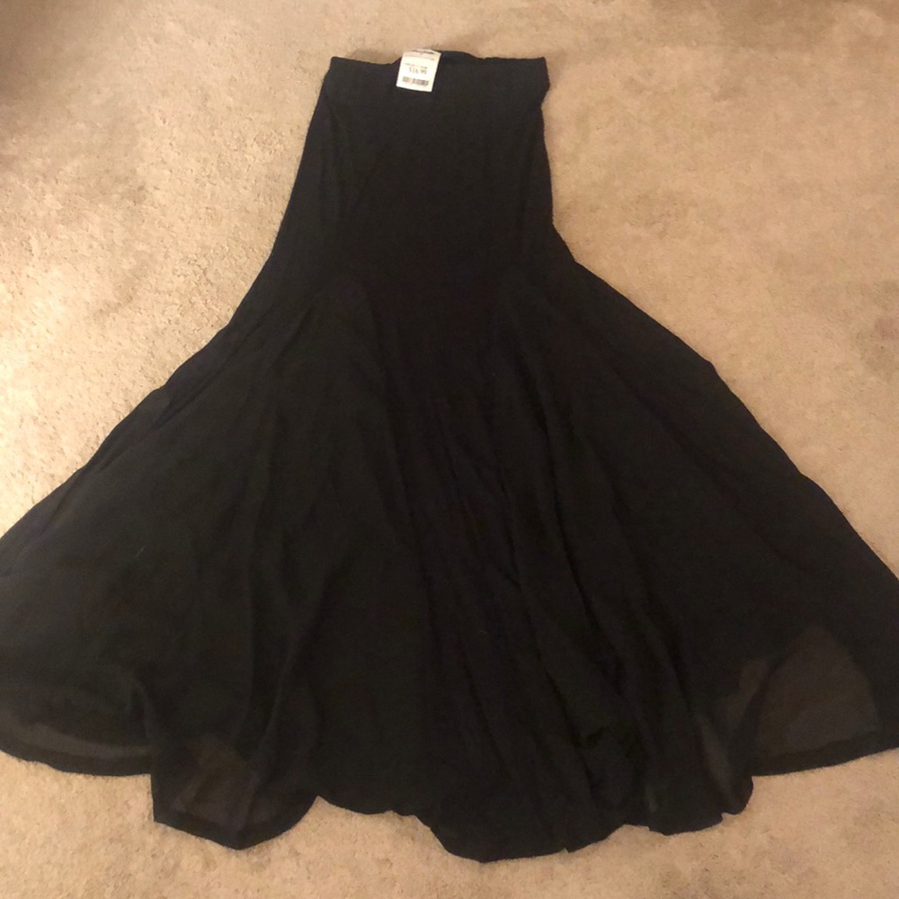 Long black skirt